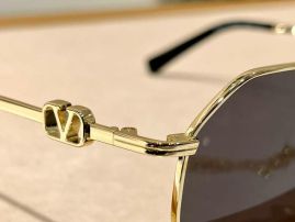 Picture of Valentino Sunglasses _SKUfw53706906fw